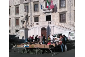 Bancarella piazza dei Cavalieri